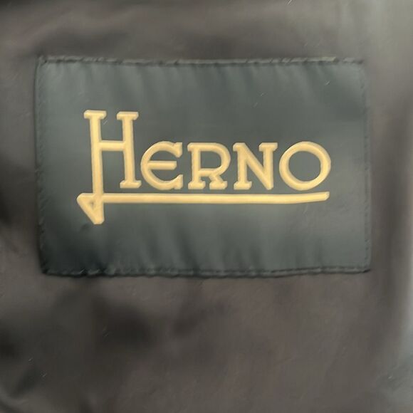 Herno funnel-neck hooded padded coat size 52 Italy/42 US NWT $1753 - Picture 9 of 9
